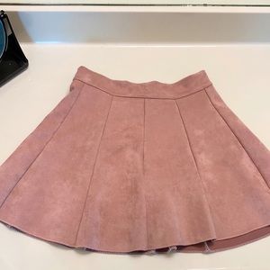 Sexy suede pleated skort